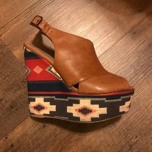 Steve Madden open toe wedge size 5.5